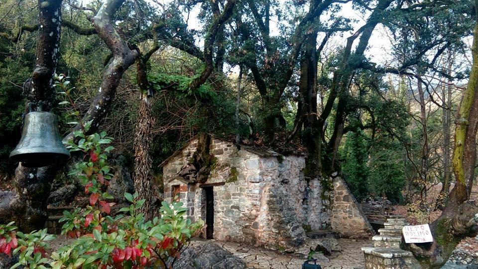 Αγία Θεοδώρα Αρκαδία Hotel Isaris Buitenkant foto